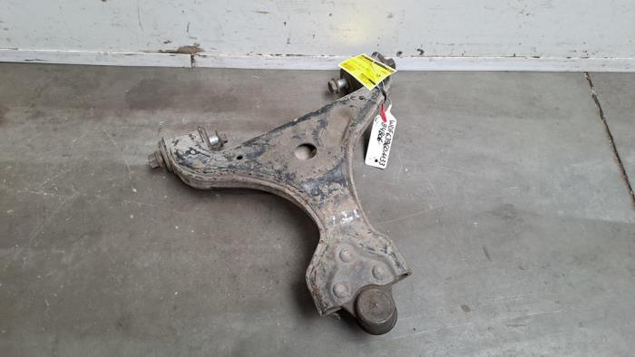 Draagarm links-voor Mercedes Viano