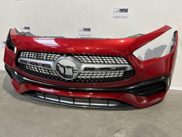 Zderzak przedni Mercedes GLA