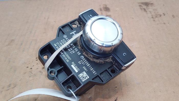 Sterowanie komputera pokladowego Mercedes C-Klasse