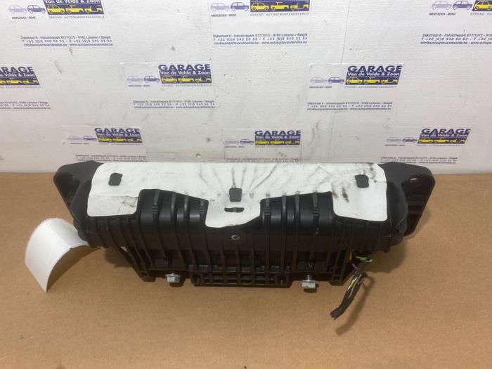 Airbag droite (tableau de bord) Mercedes C-Klasse