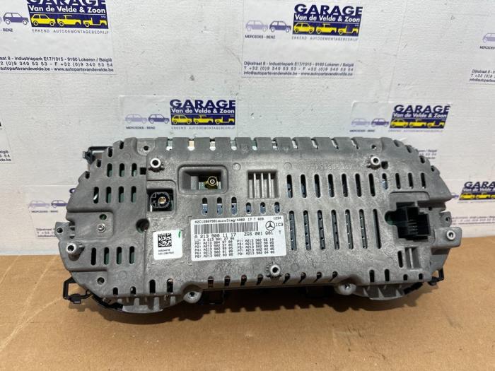 Odometer KM Mercedes E-Klasse