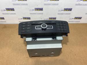 Gebruikte Radio Mercedes B (W246) 1.8 B-180 CDI BlueEFFICIENCY 16V Prijs € 108,90 Inclusief btw aangeboden door Autoparts Van De Velde