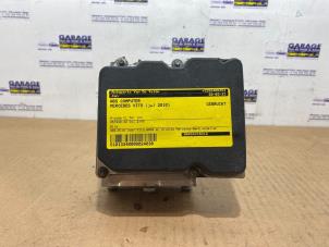 Gebruikte ABS Computer Mercedes Vito (639.6) 2.2 110 CDI 16V Euro 5 4x4 Prijs € 151,25 Inclusief btw aangeboden door Autoparts Van De Velde