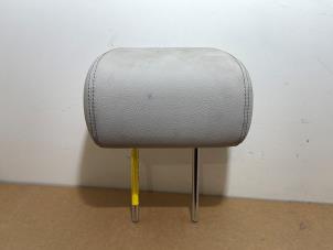 Gebruikte Hoofdsteun Mercedes A (W176) 1.8 A-200 CDI 16V Prijs € 60,50 Inclusief btw aangeboden door Autoparts Van De Velde