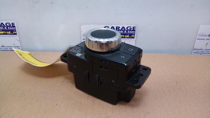 Bedienung BordSteuergerät Mercedes B-Klasse