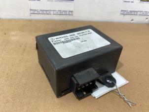 Gebruikte Wegrijbeveiligings module Mercedes Vito (638.0) 2.0 113 16V Prijs € 30,25 Inclusief btw aangeboden door Autoparts Van De Velde