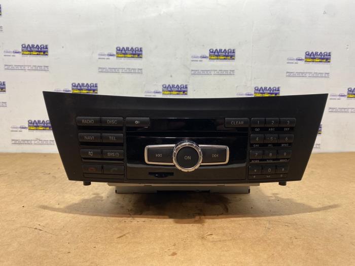 Radio Mercedes C-Klasse