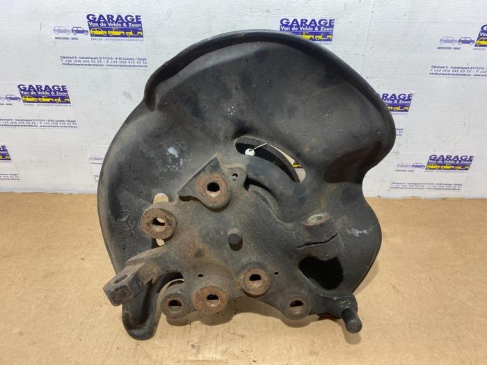 Knuckle, front left Mercedes 190E/D