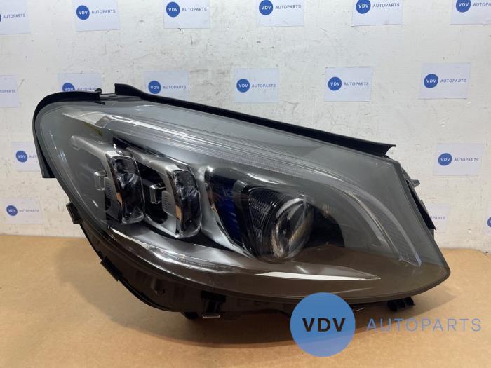 Faro derecha Mercedes C-Klasse