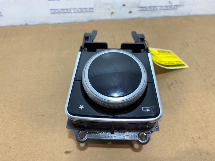 On-board computer controller Mercedes C-Klasse