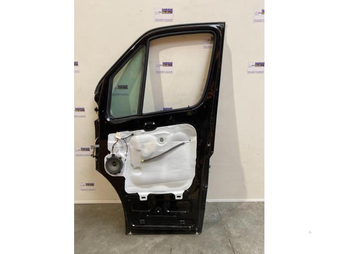 Drzwi prawe przednie wersja 4-drzwiowa Mercedes Sprinter
