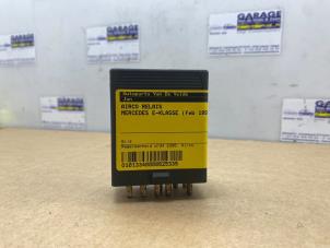Gebruikte Airco relais Mercedes E (W124) 2.8 280 E 24V Prijs € 90,75 Inclusief btw aangeboden door Autoparts Van De Velde