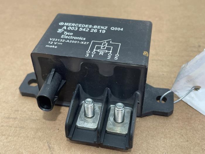 Przekaznik przeciwnapieciowy Mercedes E-Klasse