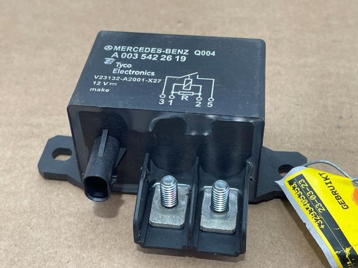 Przekaznik przeciwnapieciowy Mercedes E-Klasse