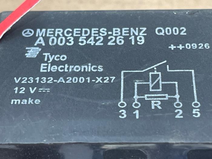 Overvoltagesrelay Mercedes E-Klasse