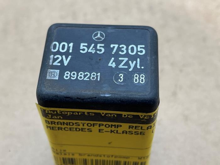 Brandstofpomp relais Mercedes E-Klasse