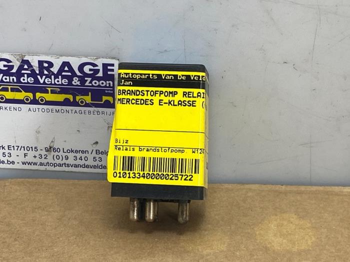 Brandstofpomp relais Mercedes E-Klasse