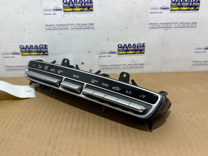 Panneau de commandes chauffage Mercedes C-Klasse