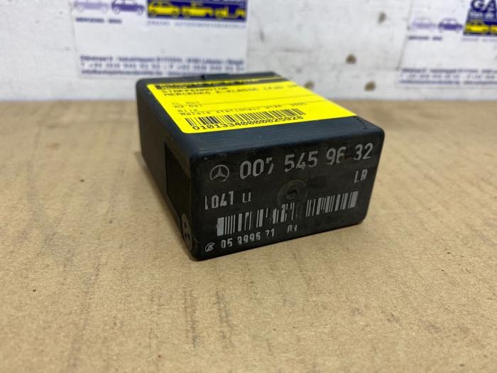 Moteur pas à pas Mercedes E-Klasse