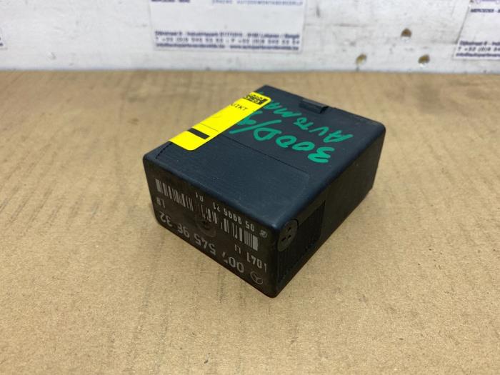 Moteur pas à pas Mercedes E-Klasse