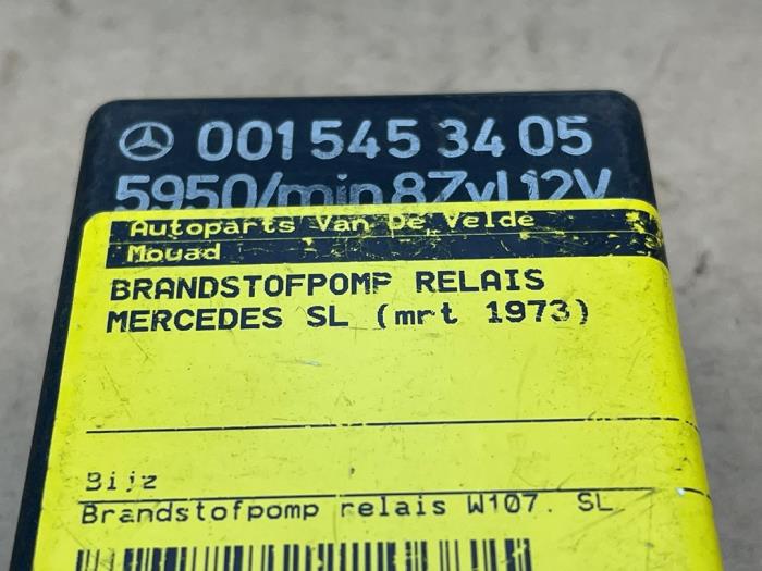 Brandstofpomp relais Mercedes SL