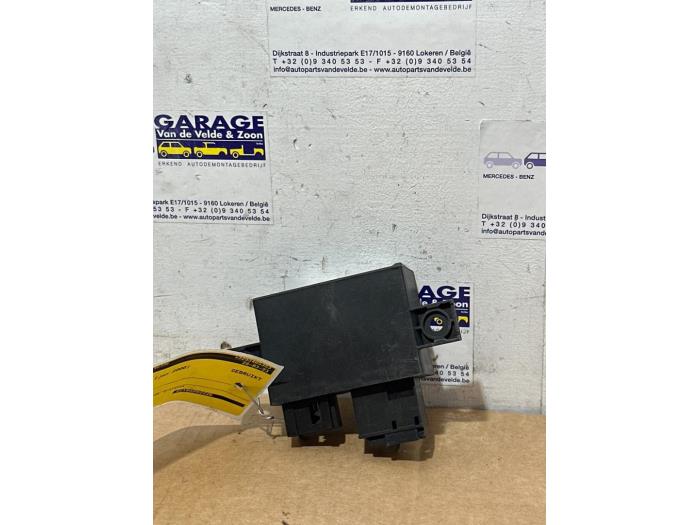 Relé Mercedes E-Klasse