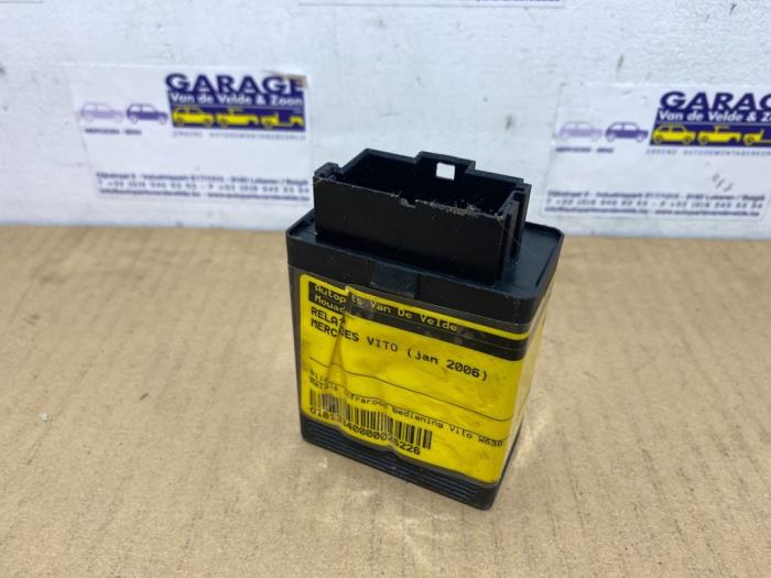 Relais Mercedes Vito