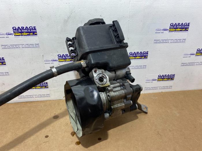 Pompe direction assistée Mercedes C-Klasse