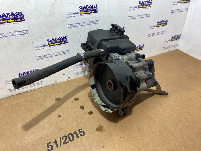 Pompe direction assistée Mercedes C-Klasse
