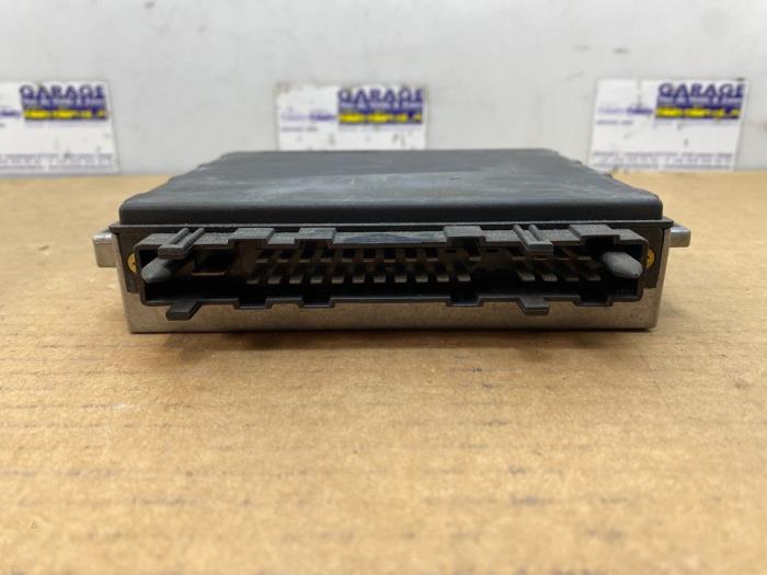 Engine management computer Mercedes S-Klasse