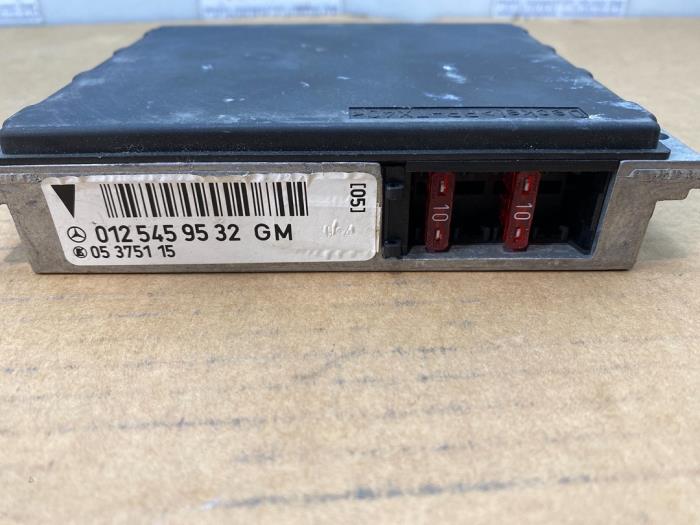 Engine management computer Mercedes S-Klasse