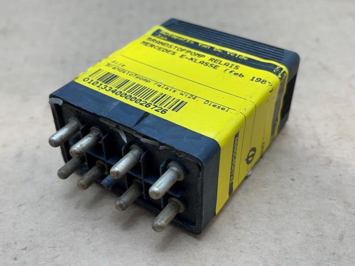 Przekaznik pompy paliwa Mercedes E-Klasse