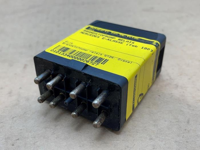 Przekaznik pompy paliwa Mercedes E-Klasse