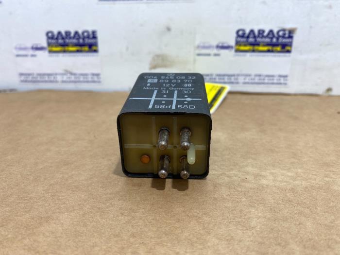 Relais Mercedes E-Klasse