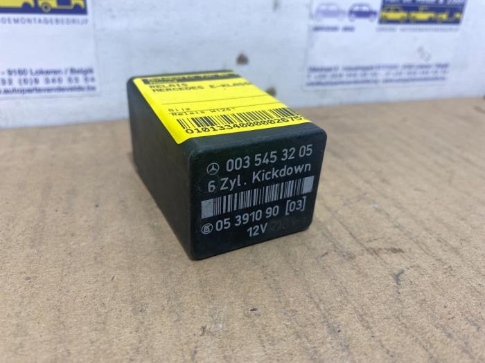 Relais Mercedes E-Klasse