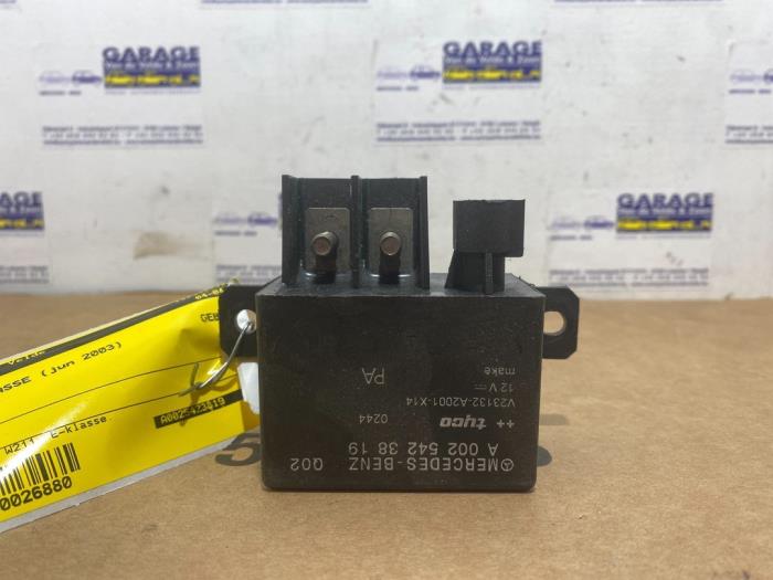 Relais Mercedes E-Klasse