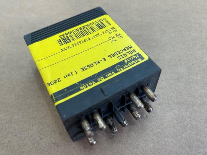 Relais Mercedes E-Klasse