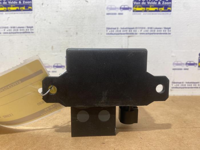 Relay Mercedes E-Klasse