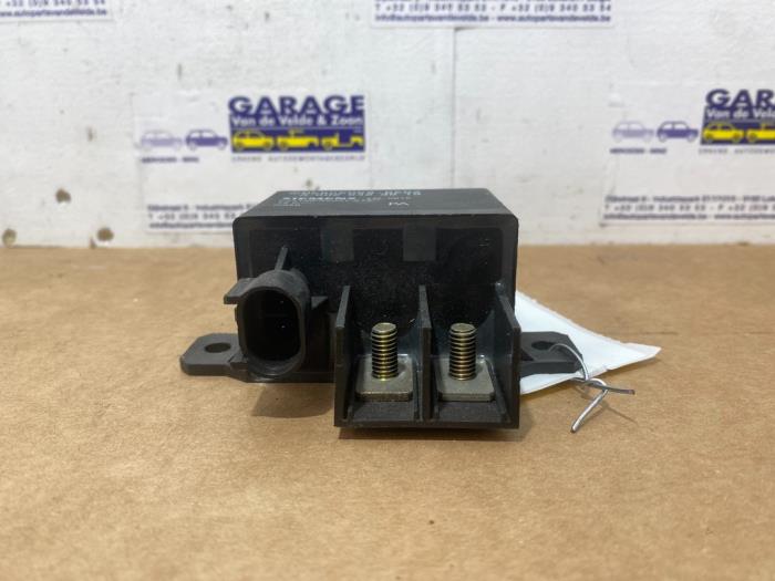 Relay Mercedes E-Klasse