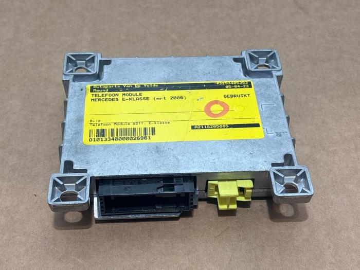 Modul telefoniczny Mercedes E-Klasse