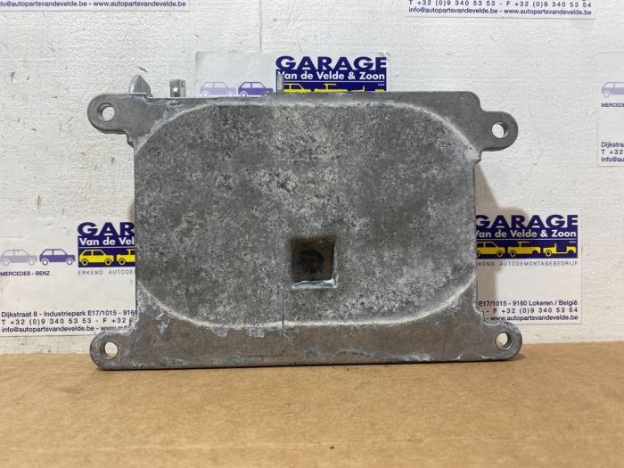 Modul telefoniczny Mercedes E-Klasse