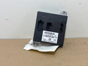 Gebruikte Comfort Module Mercedes E (W211) 2.2 E-200 CDI 16V Prijs € 36,30 Inclusief btw aangeboden door Autoparts Van De Velde