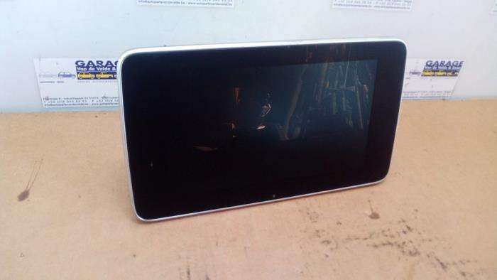 Navigation Display Mercedes C-Klasse