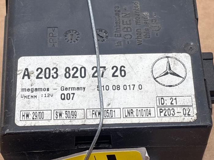 Modul alarmu Mercedes C-Klasse