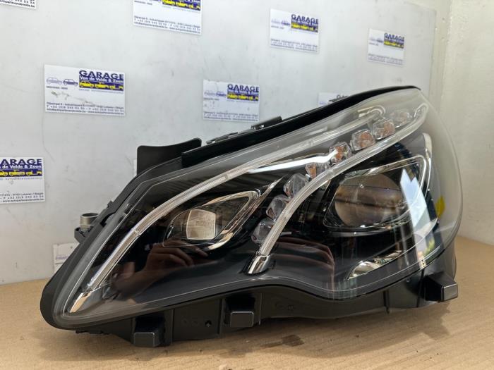 Scheinwerfer links Mercedes E-Klasse