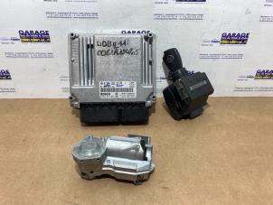 Gebruikte Kontaktslot + computer Mercedes E (W211) 2.2 E-220 CDI 16V Prijs € 151,25 Inclusief btw aangeboden door Autoparts Van De Velde