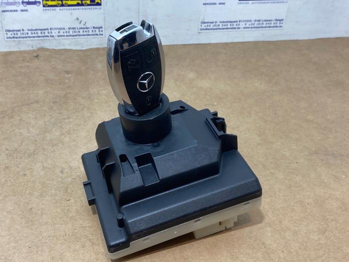 Kontaktslot + computer Mercedes C-Klasse