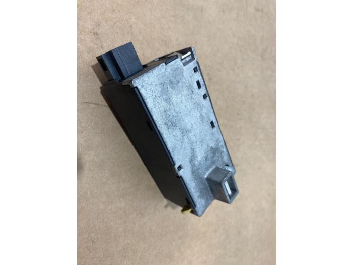 Ignition lock + computer Mercedes C-Klasse