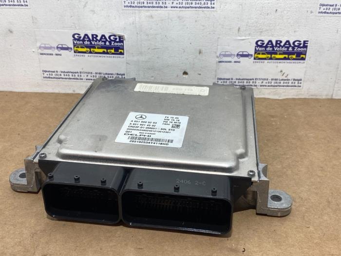 Ignition lock + computer Mercedes C-Klasse