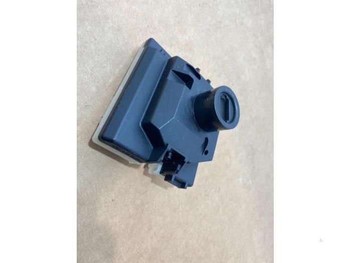 Ignition lock + computer Mercedes C-Klasse